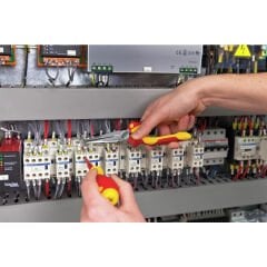 Wiha 38637 VDE Elektrikçi Pense Seti 1000V 3 Parça