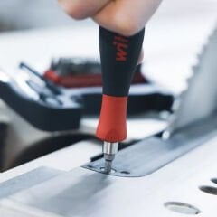 Wiha 46960 Lokmalı Bits Uç Seti 1/4'' 40 Parça