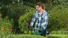 Bosch EasyHedgeCut 45 Elektrikli Çit Kesme Makinesi 420 Watt