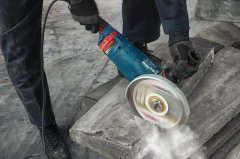 Bosch GWS 24-180 JZ Büyük Taşlama Makinası 2400 Watt 180 mm