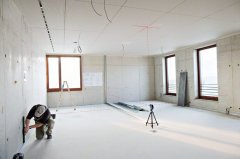 Bosch GCL 25 + BT 150 Çapraz Çizgi ve Noktasal Hizalama Lazeri