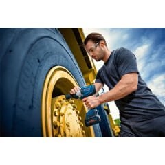 Bosch GDS 18V-1600 HC 3/4'' Akülü Darbeli Somun Sıkma 18 Volt 8 Ah