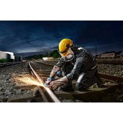 Bosch GWS 18V-11 S Akülü Taşlama Makinesi 18 Volt 5 Ah